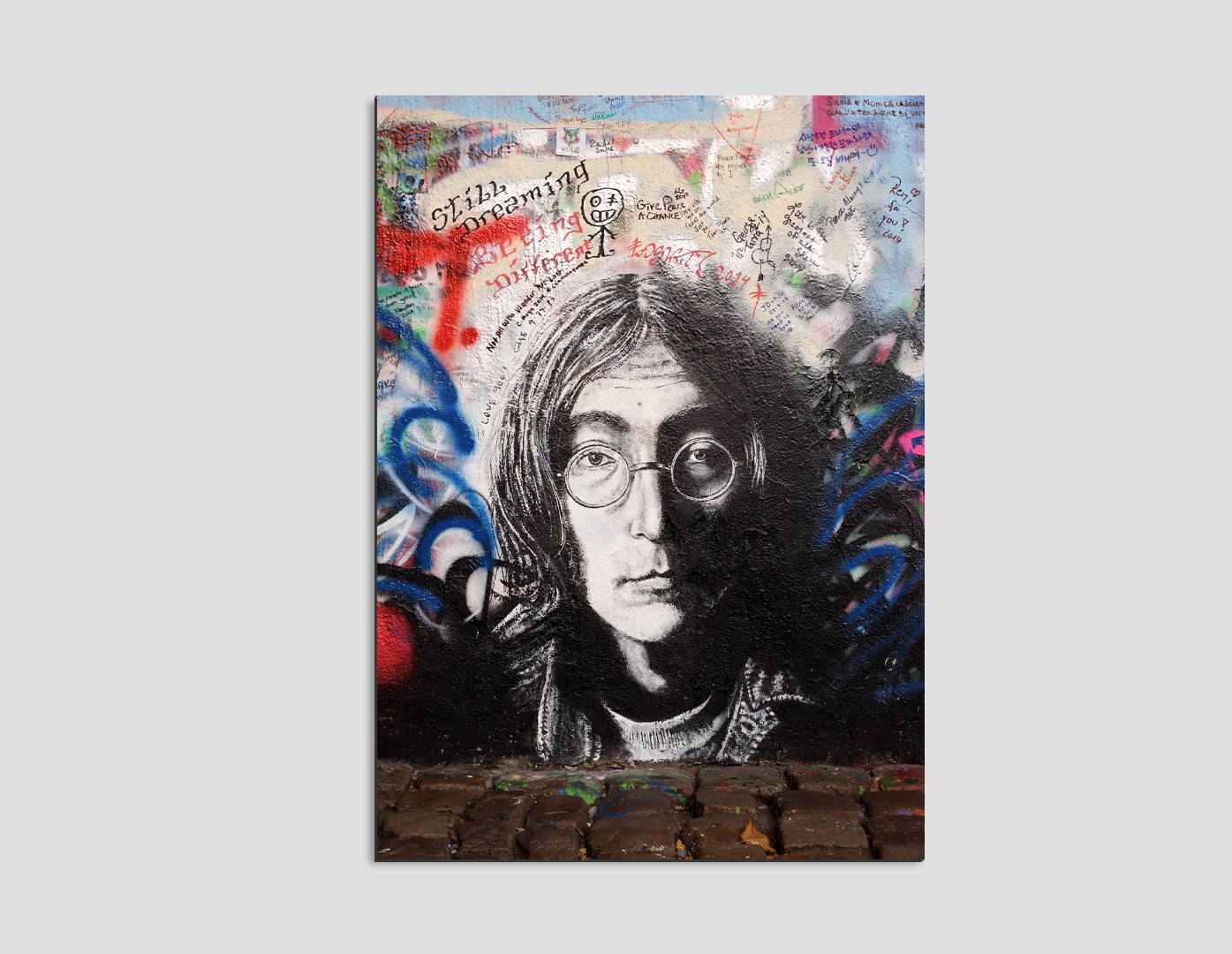 LENNON GRAFFITTI