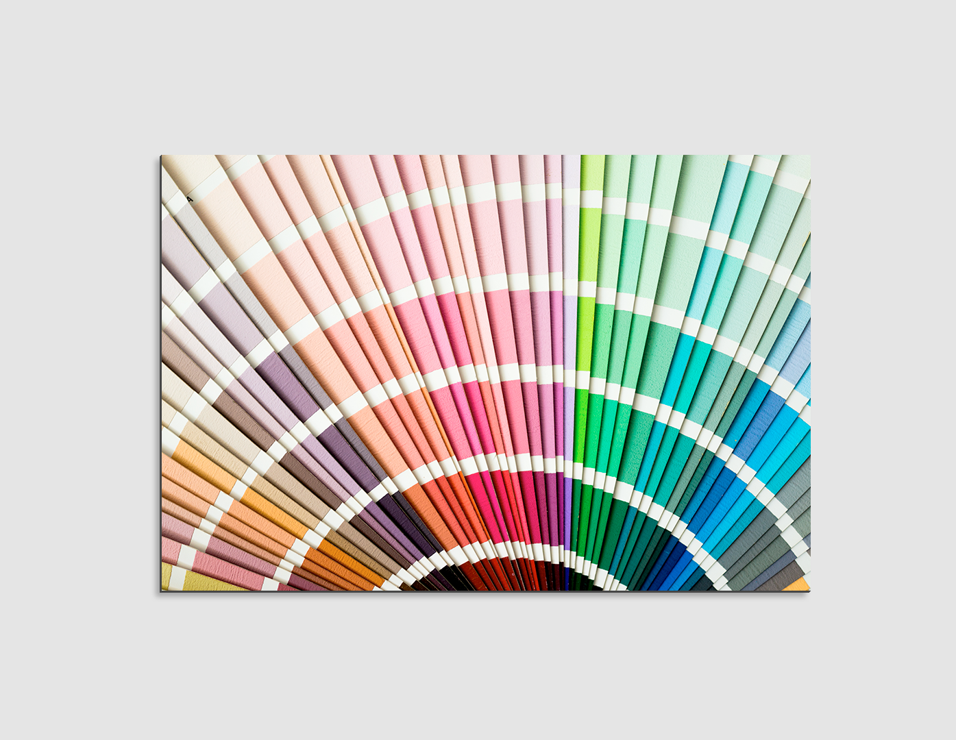 PANTONES