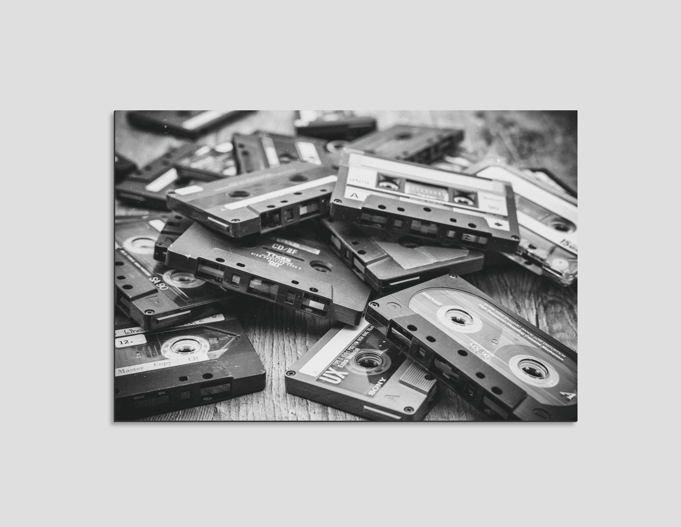 CASSETTES
